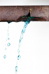 leaking-water-pipe